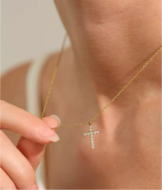 CROSS NECKLACE